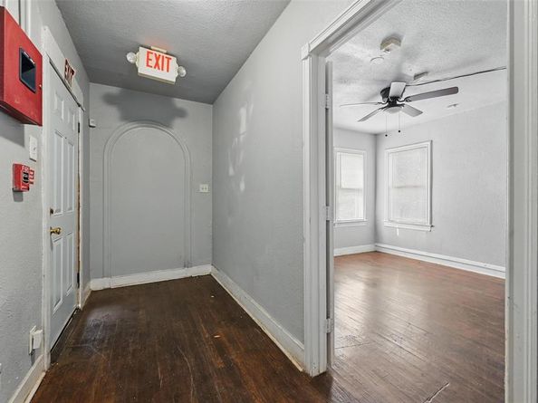 2813 E Rosedale Street , Fort Worth Texas 76105