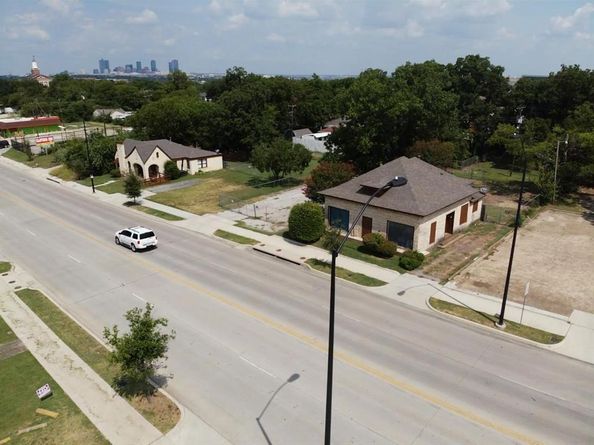 2813 E Rosedale Street , Fort Worth Texas 76105