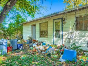 1513  Murray Drive , Garland Texas 75042