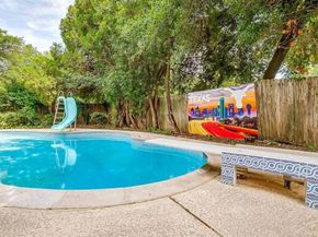 816  Glenview Drive , Irving Texas 75061