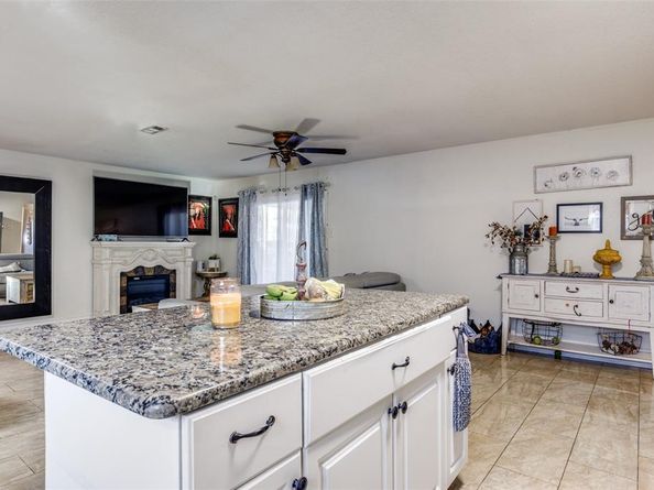 10523  Castlerock Drive , Dallas Texas 75217