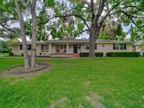 6537  Linden Lane , Dallas Texas 75230