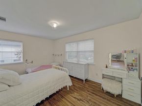 6537  Linden Lane , Dallas Texas 75230