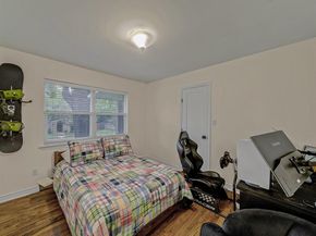 6537  Linden Lane , Dallas Texas 75230