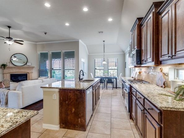 9650  Amberwoods Lane , Frisco Texas 75035
