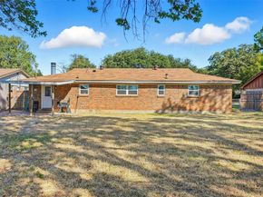116  Oakhurst Drive , Hurst Texas 76053