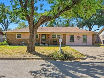 116  Oakhurst Drive 