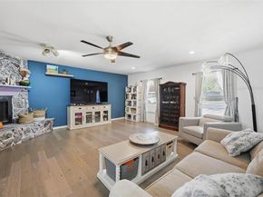 116  Oakhurst Drive , Hurst Texas 76053