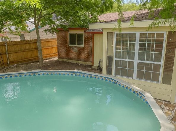 1218  Tulip Trail , Mesquite Texas 75149