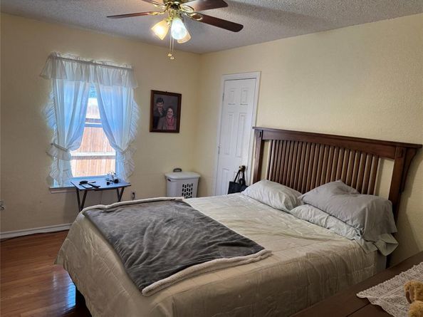 8012  Iris Circle , Fort Worth Texas 76137