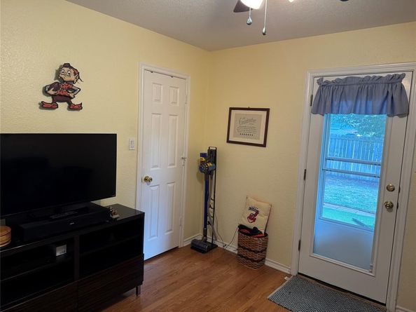 8012  Iris Circle , Fort Worth Texas 76137
