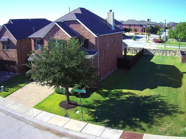 3321  Bans Crown Boulevard , Lewisville Texas 75056