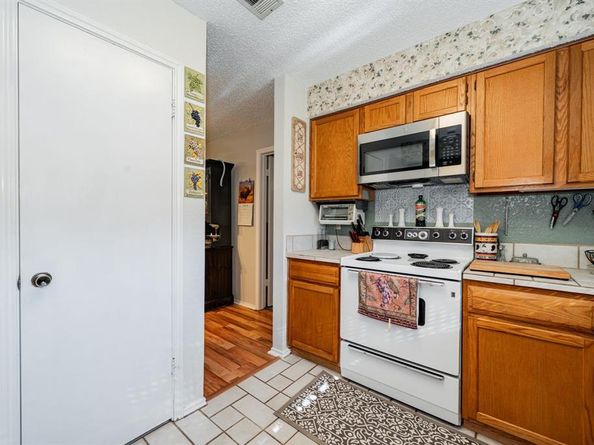 923  Courtney Drive , Mesquite Texas 75150