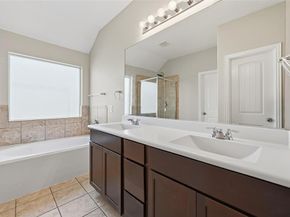 640  Swift Current Drive , Crowley Texas 76036