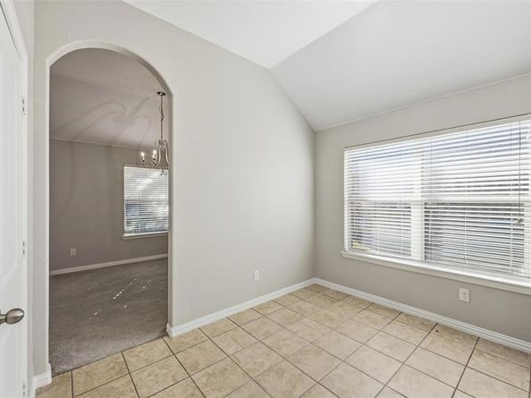 640  Swift Current Drive , Crowley Texas 76036