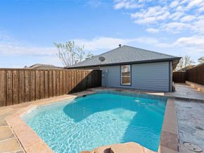 919  Kim Lane , Mesquite Texas 75149
