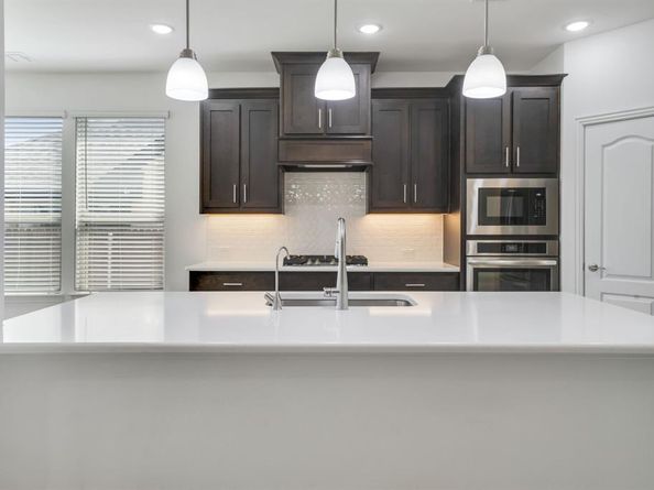 2804  Creekhollow Court , Denton Texas 76226