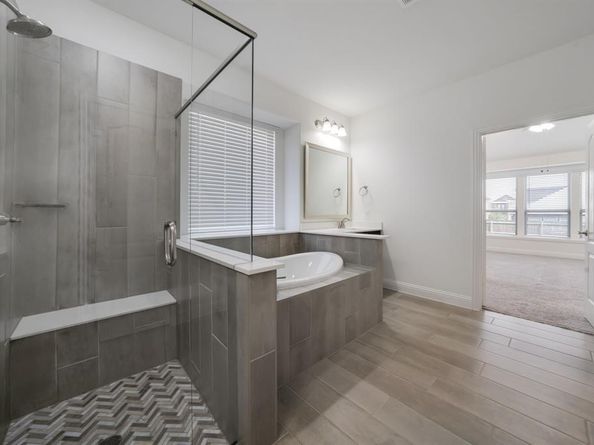 2804  Creekhollow Court , Denton Texas 76226