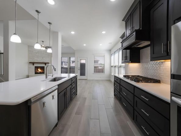 2804  Creekhollow Court , Denton Texas 76226