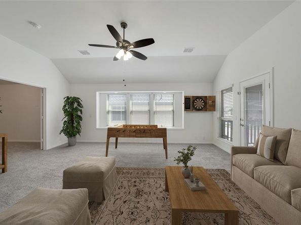 2804  Creekhollow Court , Denton Texas 76226