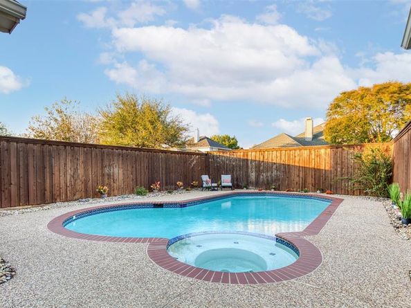 2700  Rochelle Drive , McKinney Texas 75070