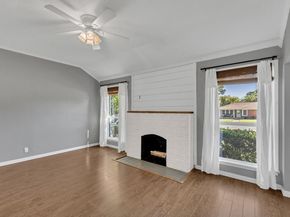 1815 N Riverside Drive , Fort Worth Texas 76111