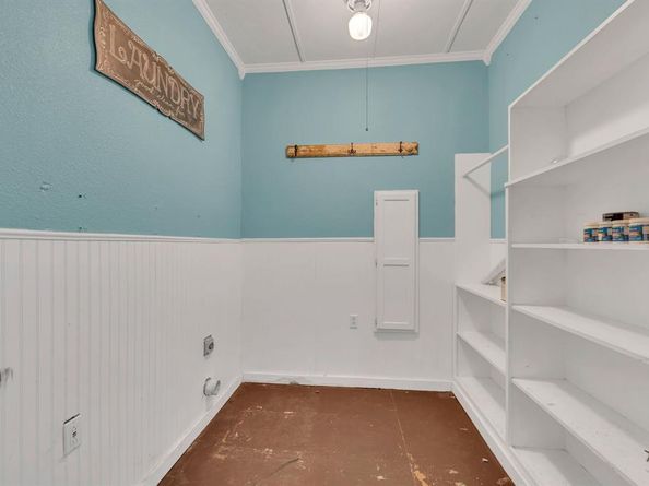 1815 N Riverside Drive , Fort Worth Texas 76111