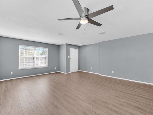 7802  Calgary Lane , Arlington Texas 76001