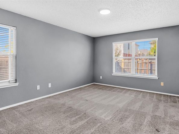 7802  Calgary Lane , Arlington Texas 76001