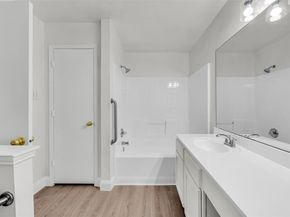 7802  Calgary Lane , Arlington Texas 76001