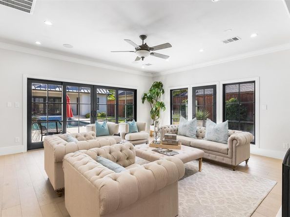 3922  Inwood Road , Dallas Texas 75209