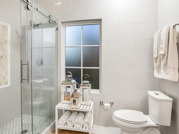 3922  Inwood Road , Dallas Texas 75209