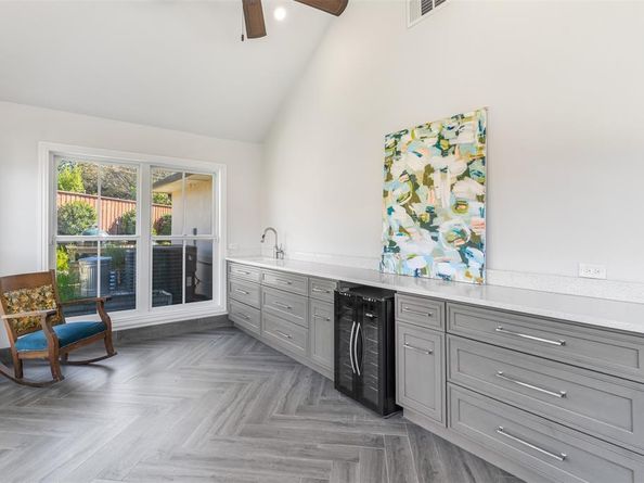 3922  Inwood Road , Dallas Texas 75209