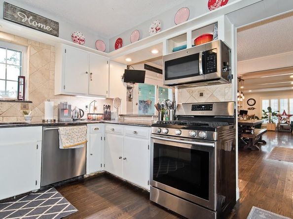 9027  Mercer Drive , Dallas Texas 75228