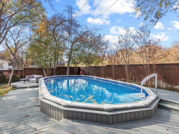 9027  Mercer Drive , Dallas Texas 75228