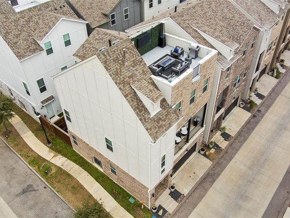 2656  El Camino Lane , Dallas Texas 75212