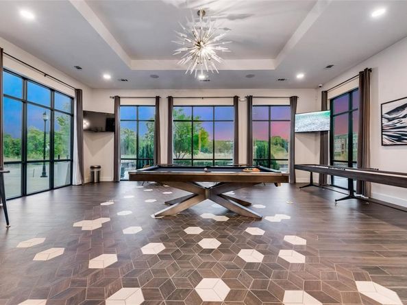 2656  El Camino Lane , Dallas Texas 75212