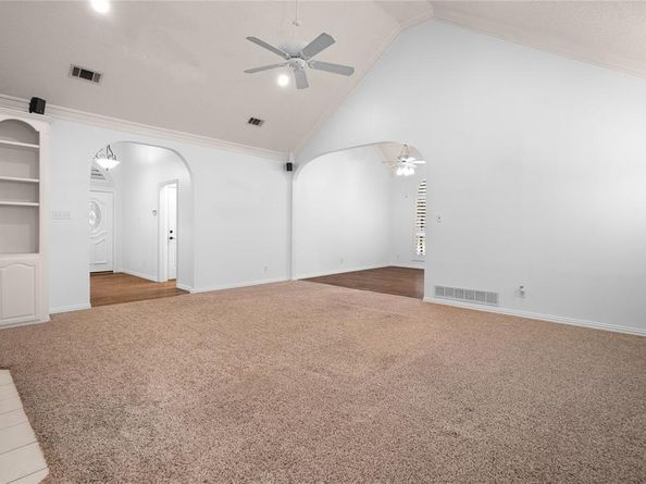 1516  Creekside Drive , Mansfield Texas 76063