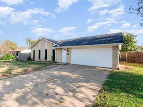 2304  Greenwood Circle , Carrollton Texas 75006