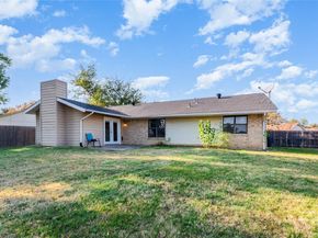 2304  Greenwood Circle , Carrollton Texas 75006