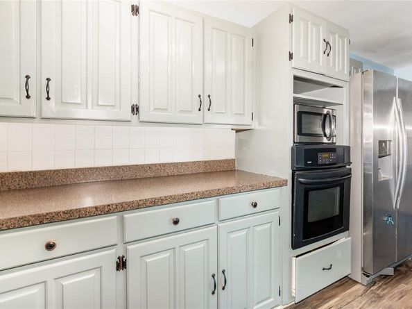 2304  Greenwood Circle , Carrollton Texas 75006