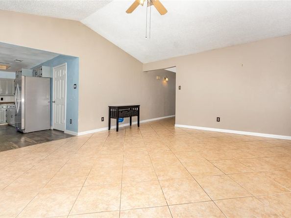 2304  Greenwood Circle , Carrollton Texas 75006