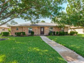 1006  Hillsdale Drive , Richardson Texas 75081