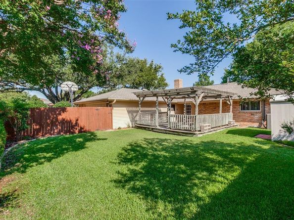 1006  Hillsdale Drive , Richardson Texas 75081