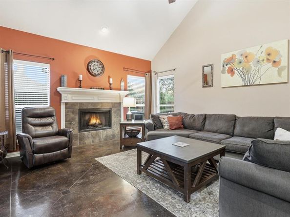 9900  Tanglebrush Drive , McKinney Texas 75072