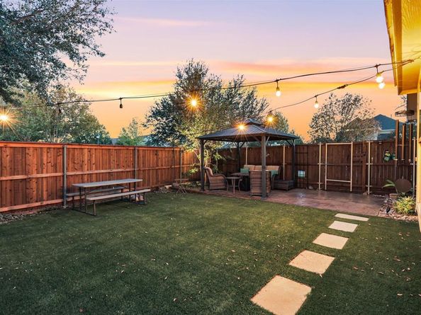 9900  Tanglebrush Drive , McKinney Texas 75072