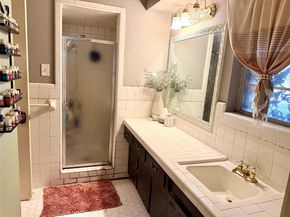 1909  Robin Lane , Garland Texas 75042