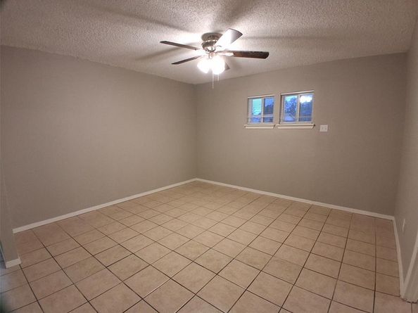 818  Emberwood Drive , Dallas Texas 75332