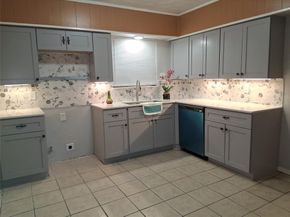 818  Emberwood Drive , Dallas Texas 75332