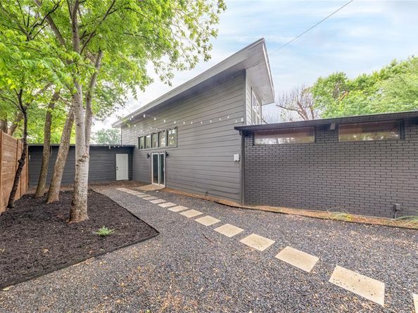 3611  Marsh Lane Place , Dallas Texas 75220